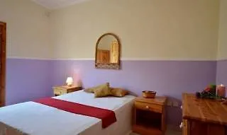Hotel 1